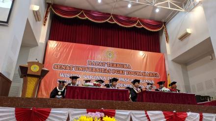 Wisuda Sarjana dan Pascasarjana Universitas PGRI Yogyakarta